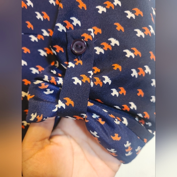 Market & Spruce Light weight bird top - Picture 6 of 9